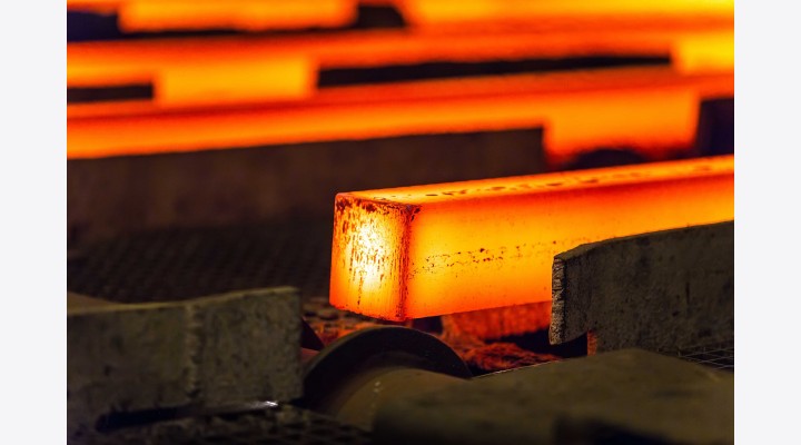 Trong quý đầu tiên, các công ty thép Trung Quốc sẽ phải đối mặt với cuộc đấu tranh kép giữa sự sụt giảm lợi nhuận và kiểm soát sản lượng