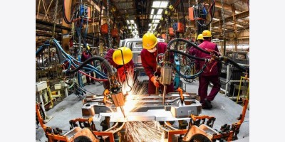 ArcelorMittal Nam Phi lại hoãn đóng cửa nhà máy thép dài