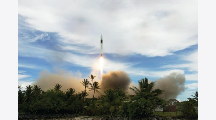 Thỏa thuận ngừng bắn gây ra sự sụt giảm mạnh giá dầu thô nhưng thị trường thép vẫn ổn định