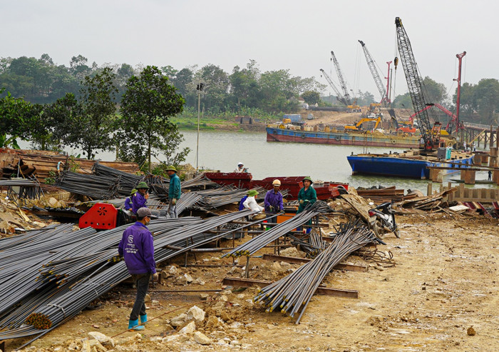 Nhà thầu có được bù giá thép tăng? 2